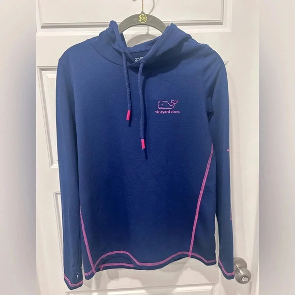 VINEYARD VINES performance hooded long sleeve. Size small - Picture 1 of 5